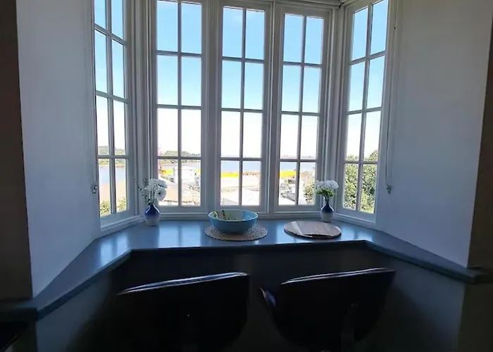 Cozy School House Retreat In Foynes